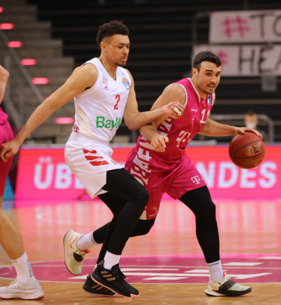 性和柔和的 性和柔和的