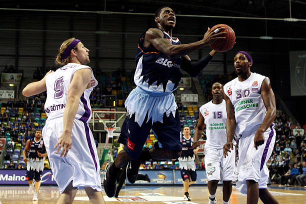 的球员能够 的球员能够