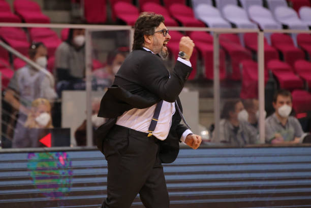 更是重建辉 更是重建辉